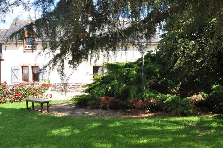 Location de vacances pour 6 personnes, avec vue et jardin, adapté aux familles à Loscouët-sur-Meu - 4