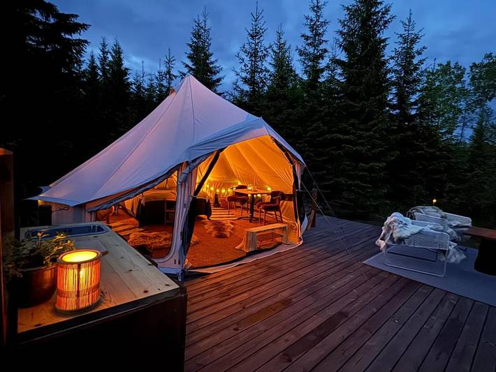 Camping für 2 Personen, mit Sauna und Garten sowie Whirlpool in Värmland