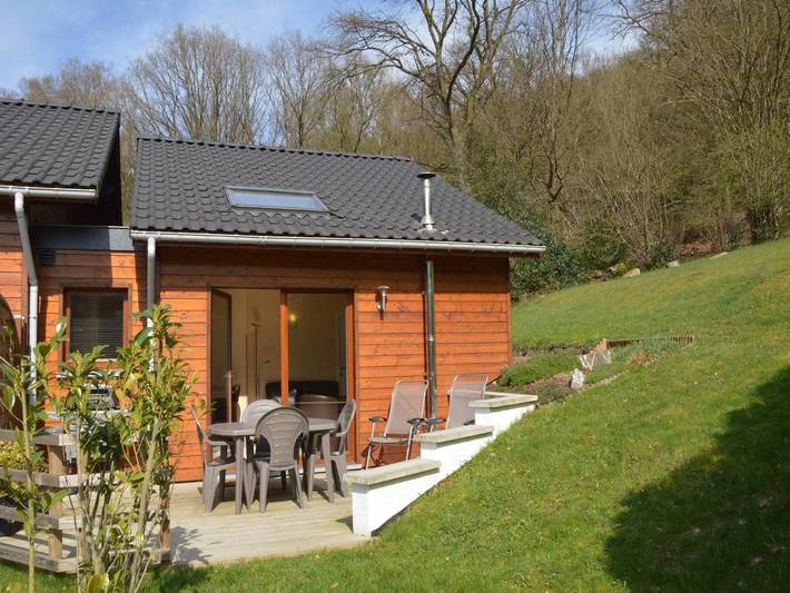 Ferienhaus für 2 Personen, mit Terrasse und Garten