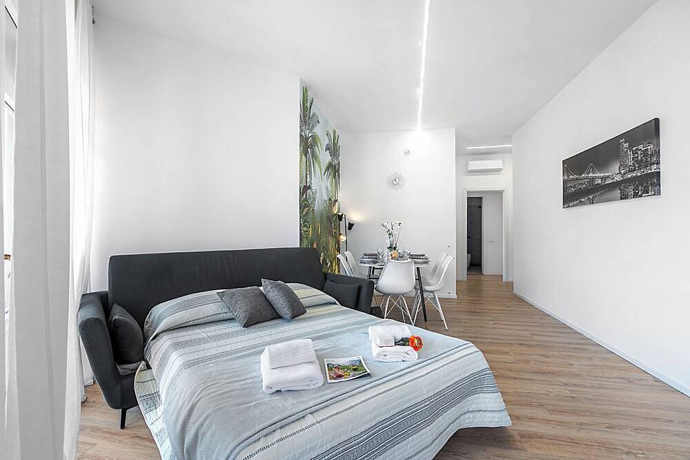 Appartamento intero, Specchio Di Cielo Arona Center, Arona, Italy in Arona (Lago Maggiore), Comune di Arona