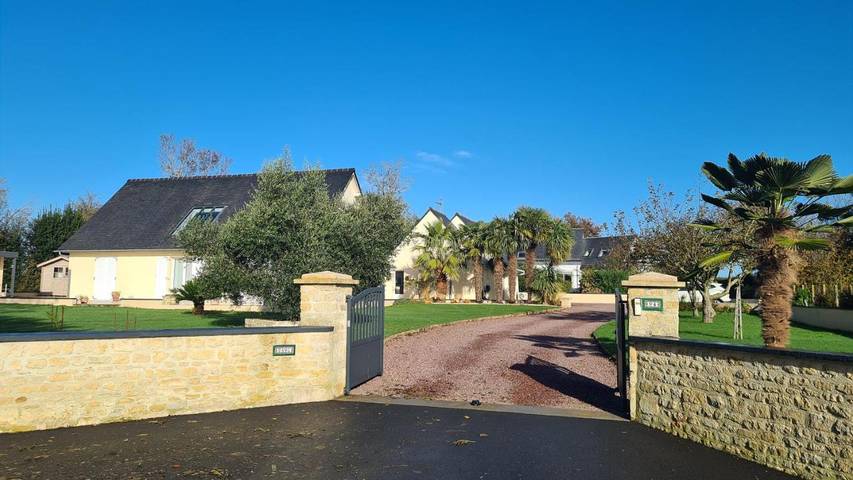Gîte pour 2 personnes, avec Terrasse ainsi que Jardin et Vue à Loucelles