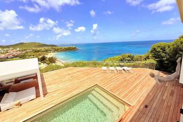 Location de vacances pour 6 personnes, avec terrasse ainsi que vue et piscine, animaux acceptés dans Friars Bay Saint Martin