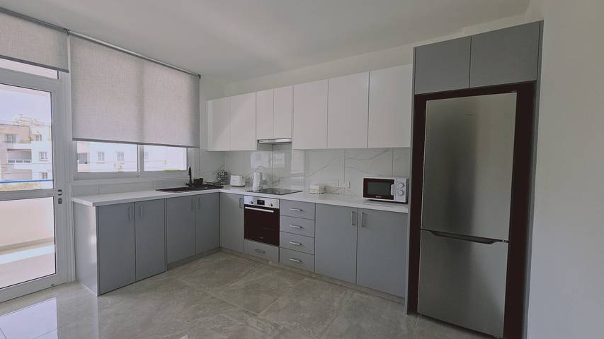 Ferienwohnung für 5 Personen, mit Balkon in Larnaka - 2