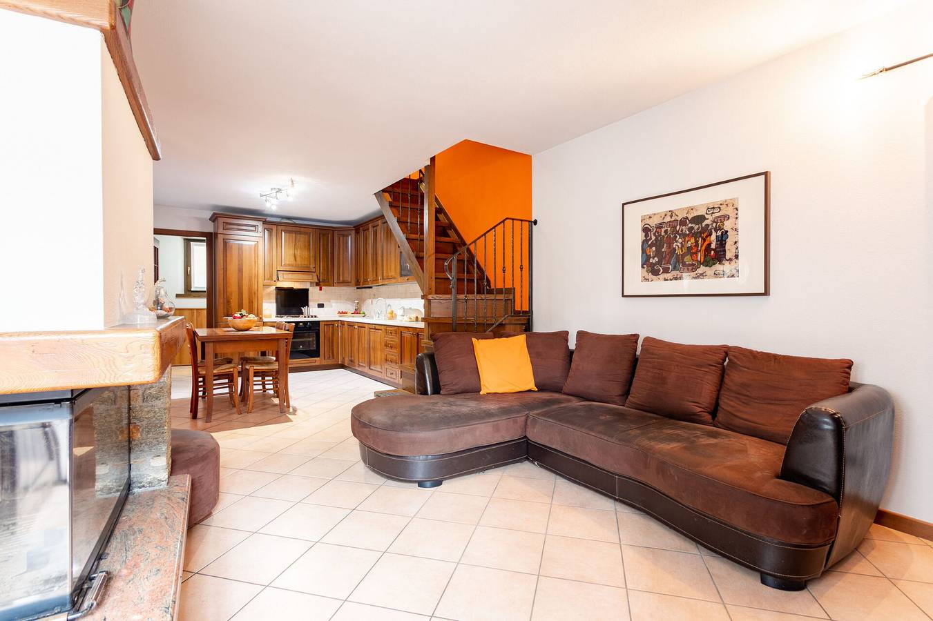 Ganze Wohnung, Ferienwohnung für 4 Personen mit Terrasse in Stazzona, Stazzona und Umgebung