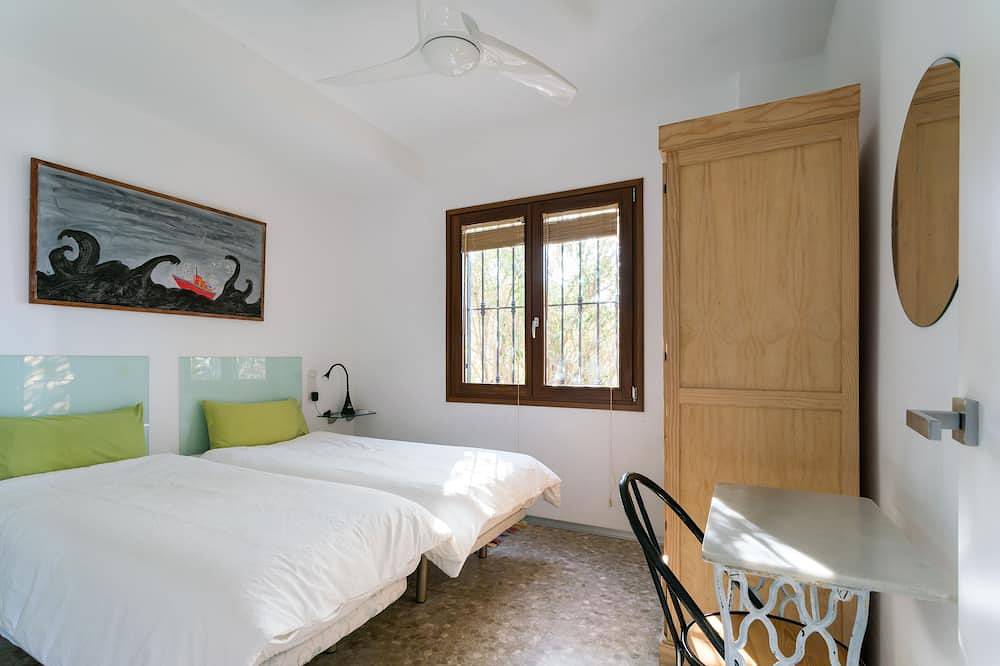 Apartamento entero, Apartamento Mazagón  Playa con una inmensa terraza in Playa de Mazagón, Palos de la Frontera