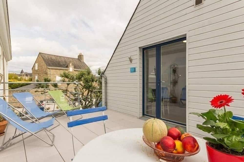 Alquiler tranquilo cerca de la playa con terraza privada, Wifi y equipamientos completos in Batz-sur-Mer, Côte de Jade