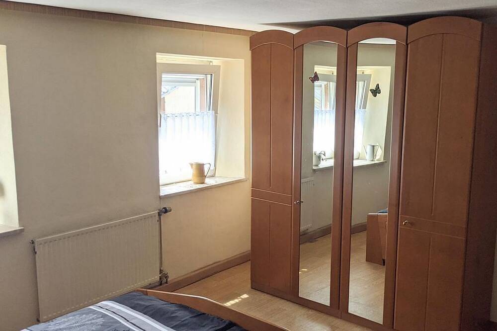 Ferienhaus Eckstein - 7-Bett-Ferienhaus Dusche/Wc, 4 Schlafräume in Deudesfeld, Vulkaneifel