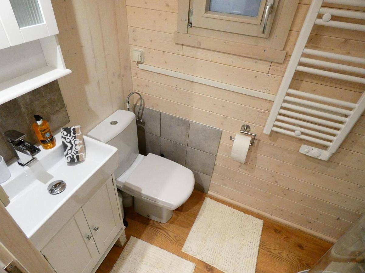 Ganze Wohnung, Ferienwohnung im Tinyhouse in Rosenheim, Oberbayern