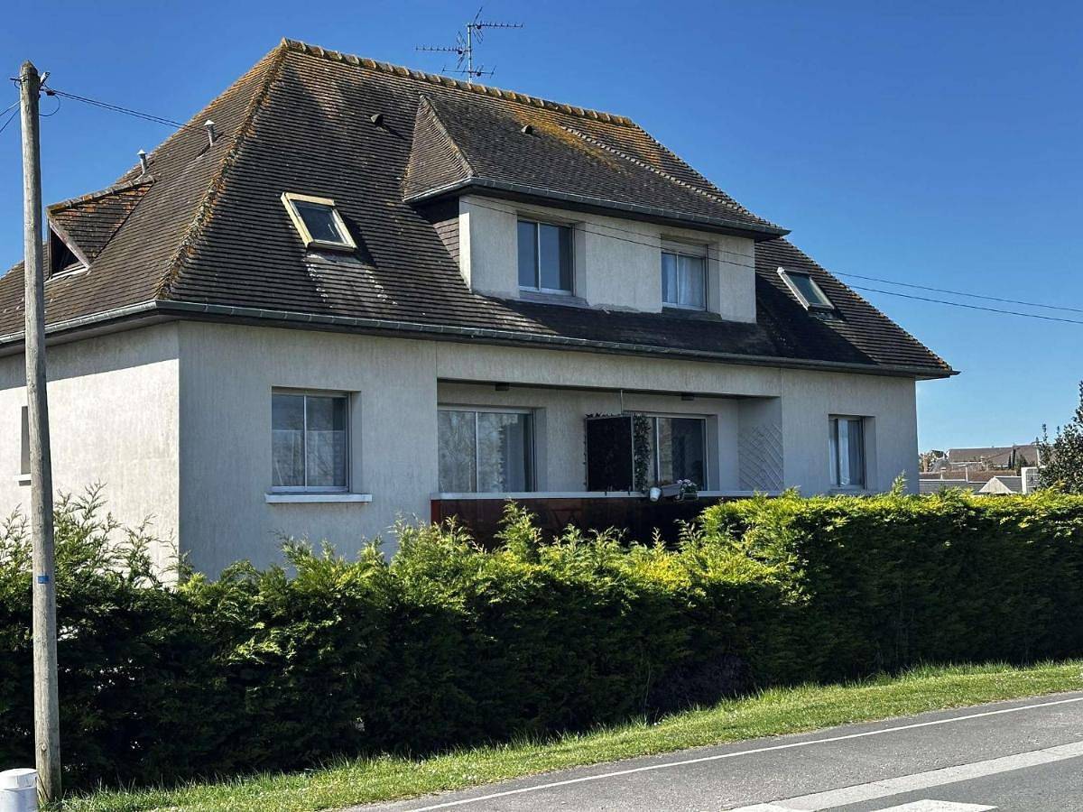 Appartement entier, Le phare du canal, jardin privé in Ouistreham, Région de Caen