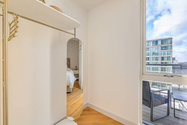Ganze Wohnung, Stunning City Centre Apartment • Balcony • Free Parking • Fast Wifi • Self-Check-In • Yoko Property in Milton Keynes, Südostengland