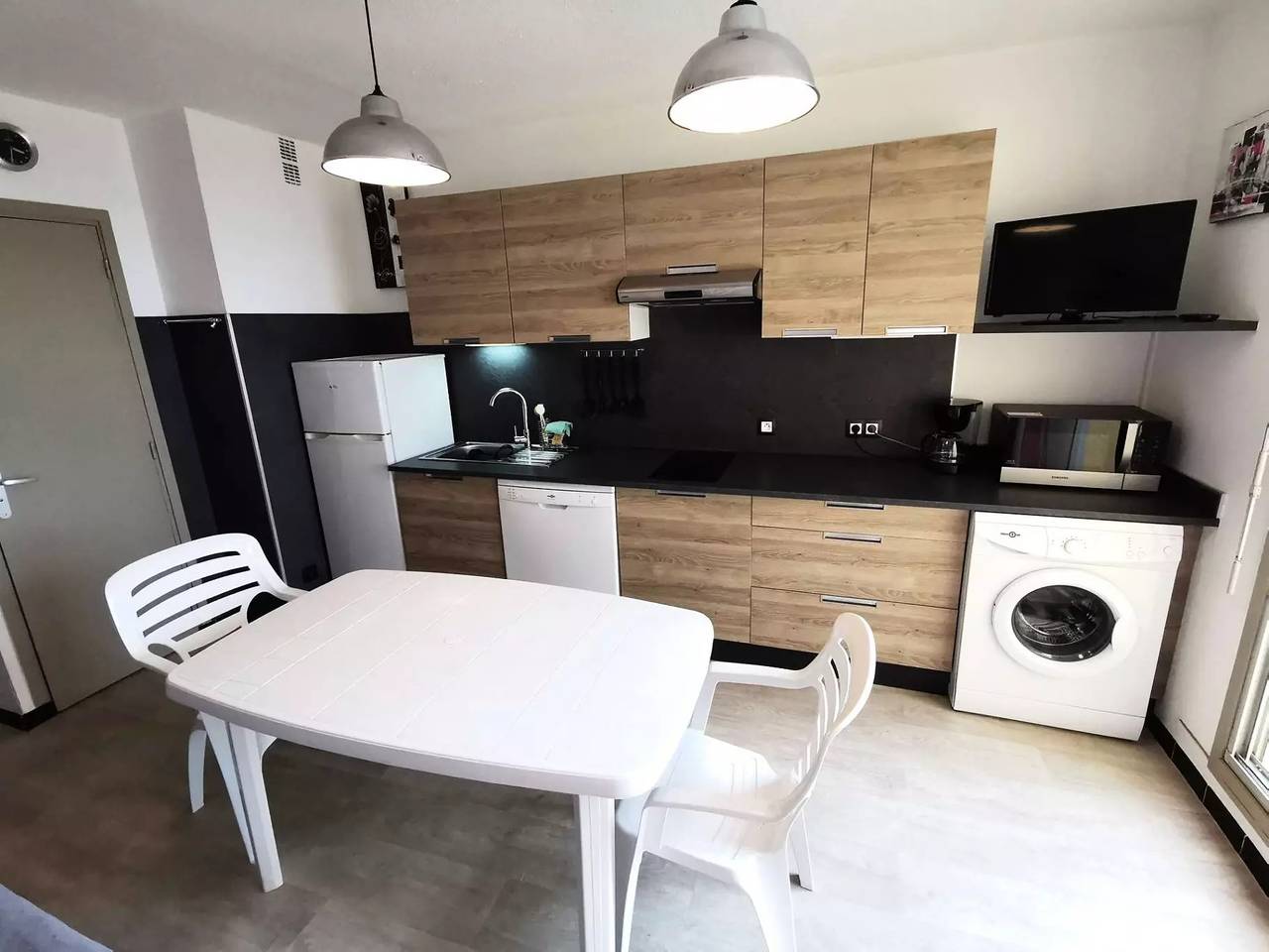 Entire apartment, Appt T2 Cab Or Mezz 6 sleeping accommodations Port Leucate. Ref: 2Nef_33K3 in Port Leucate, Leucate