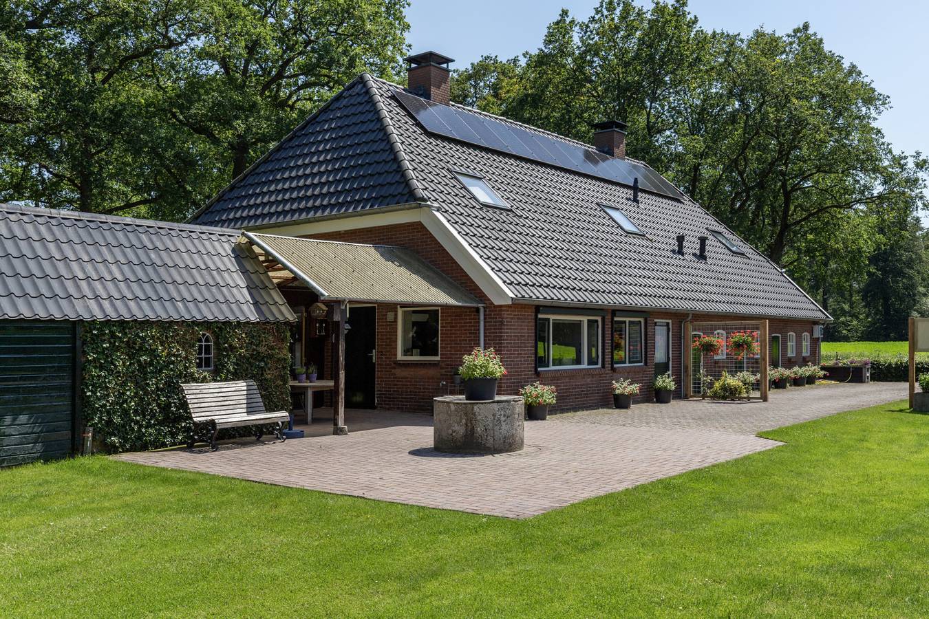 Landelijk gelegen 3-persoons vakantiehuis aan de Vecht in Ommen, Overijssel in Ommen, Regio Zwolle