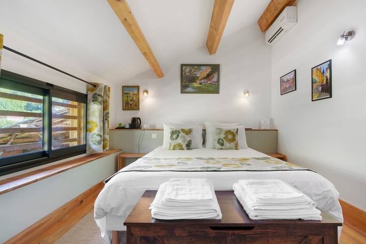 Guest Room "Le Séchoir de Saint Vincent - Enéa" near Sarlat – Pool, Wi-Fi, Air Conditioning in Saint-Vincent-le-Paluel, Périgord Noir