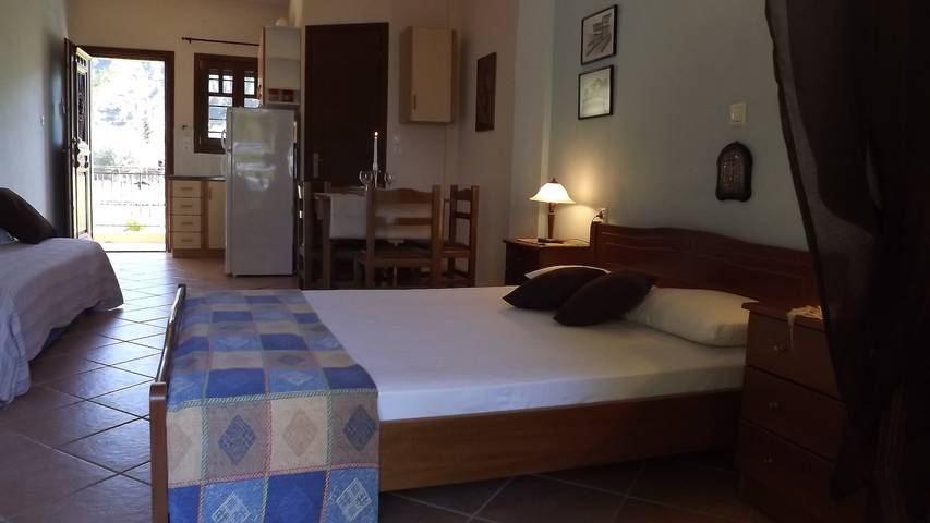 Ferienwohnung für 3 Personen, mit Ausblick und Balkon sowie Garten und Meerblick in Chalkidiki - 4