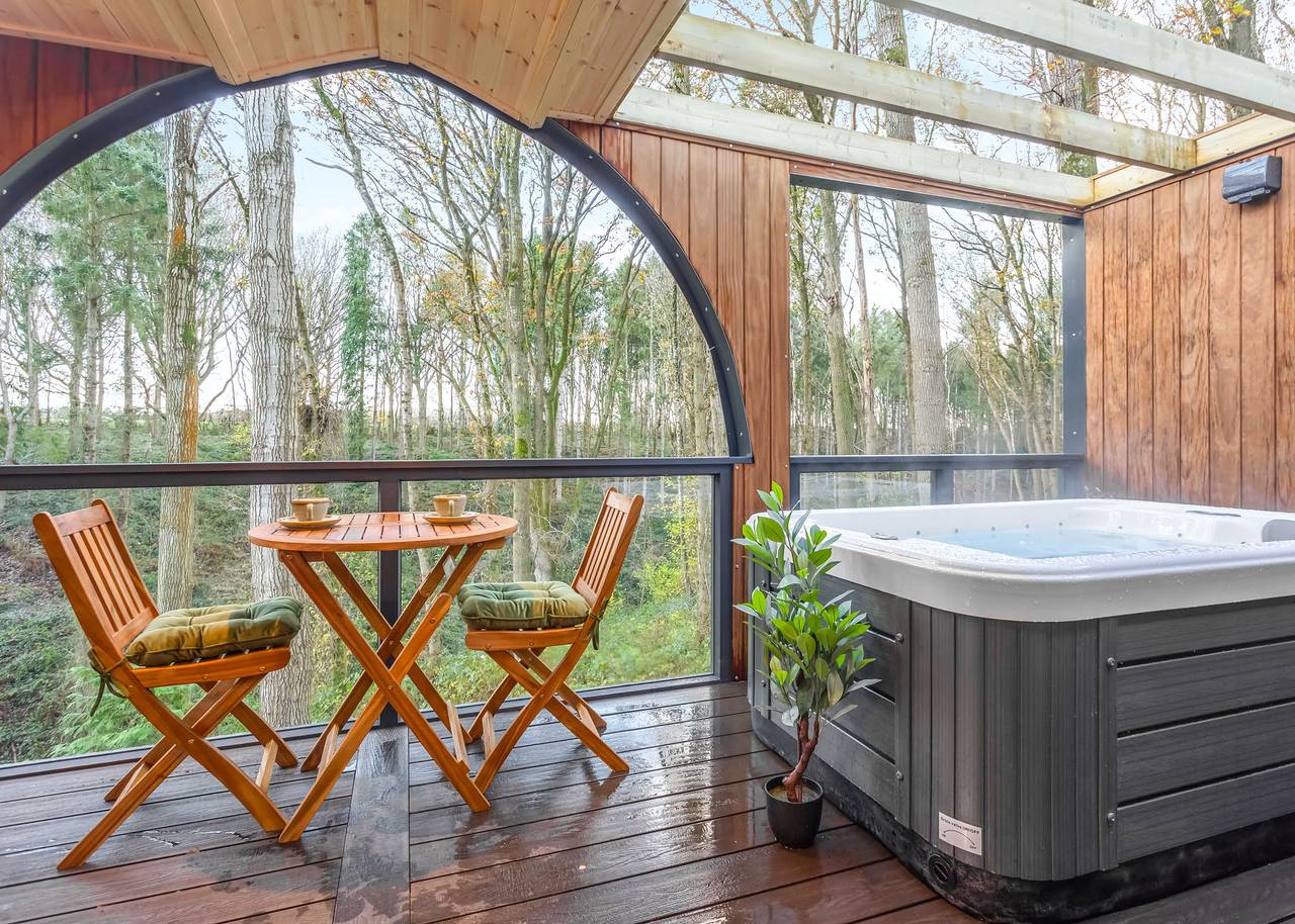 Meadowsweet Treehouse in Shropshire