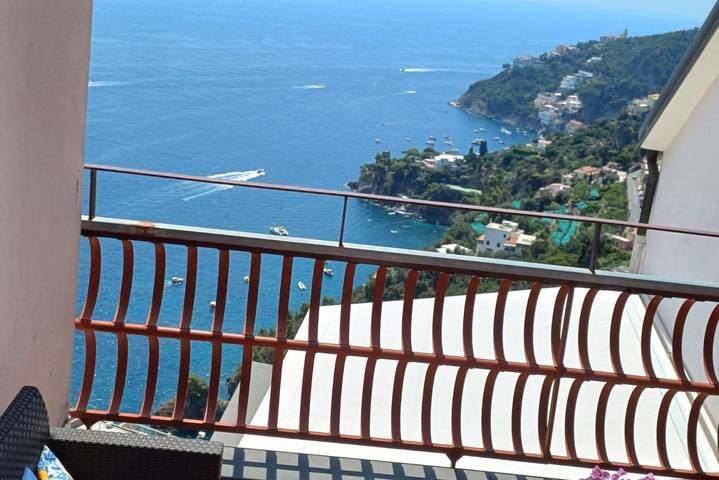 Vakantieappartement voor 3 personen, met uitzicht op zee en balkon/terras in Amalfikust