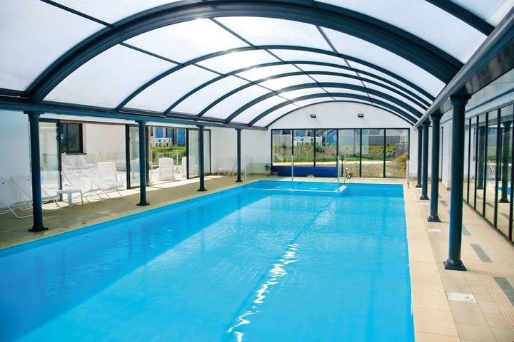 Maisonnette tout confort - Golf - Piscine in Quéven, Côte des Mégalithes