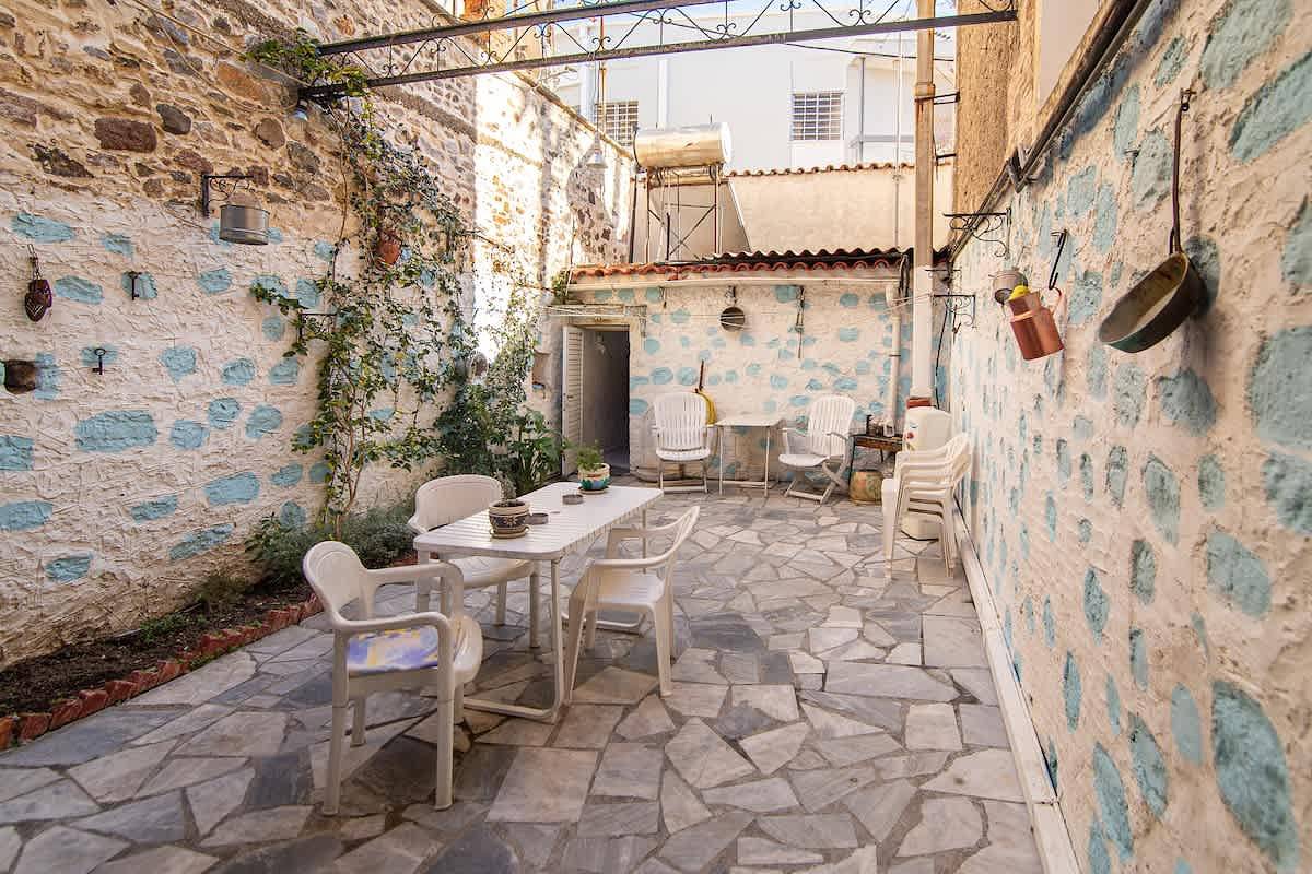 Ferienhaus für 9 Personen mit Balkon/Terrasse in Lesbos