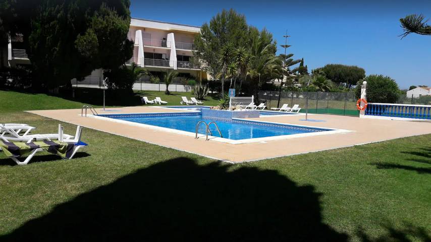 Splendida villa "Conjunto Turístico de Alporchinhos" con vista mare e piscina in Alporchinhos, Porches