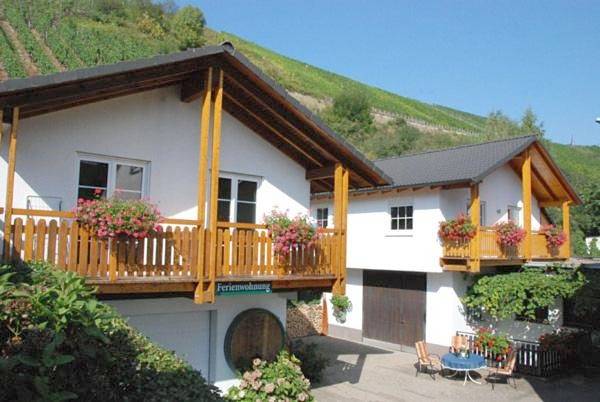 Ferienwohnung für 4 Personen, mit Ausblick und Balkon