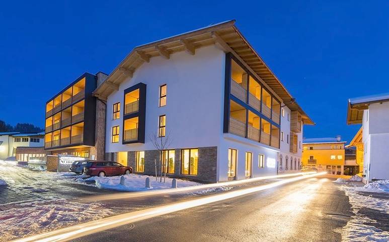 Ferienwohnung für 4 Personen, mit Pool und Sauna sowie Ausblick und Balkon, kinderfreundlich in Kössen - 3