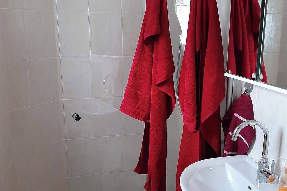 Ganze Wohnung, Neu Ferienwohnung Teichblick in Bad Grund in Bad Grund, Harzvorland