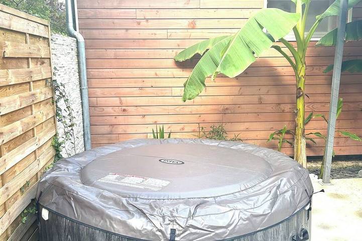 Gîte pour 3 personnes, avec piscine et jacuzzi dans Lavau-sur-Loire