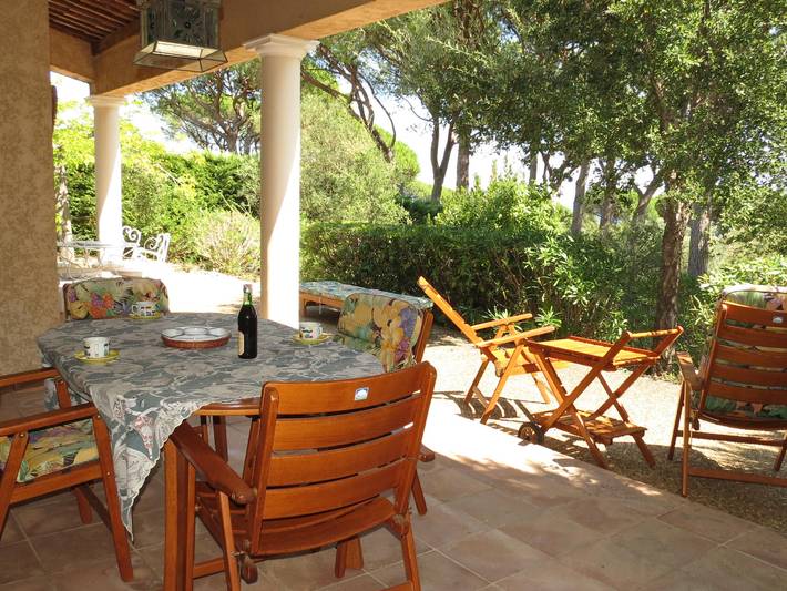 Location de vacances pour 6 personnes, avec piscine et terrasse dans Plage De La Croisette Sainte Maxime - 2