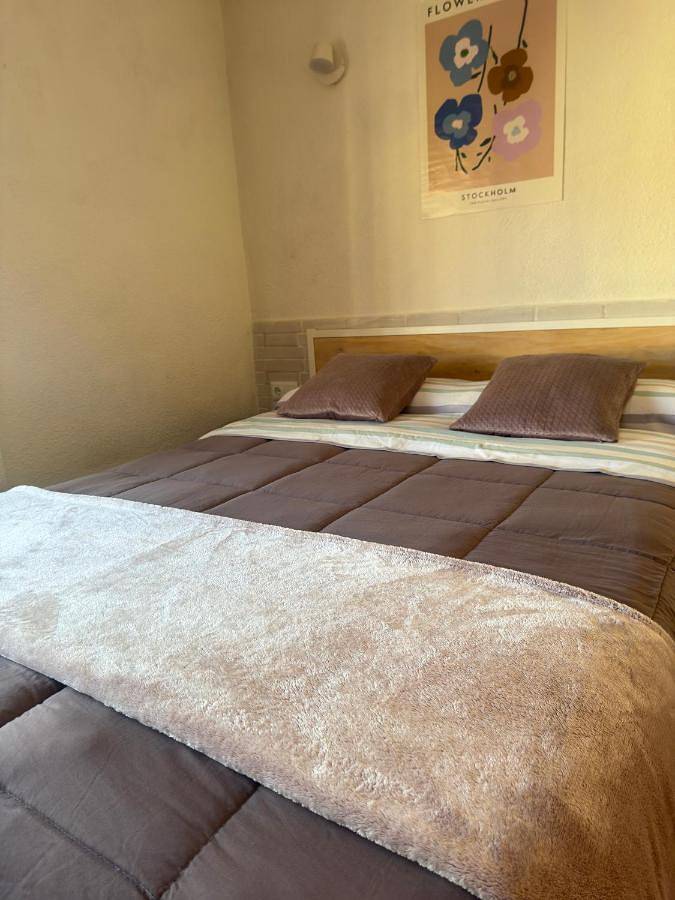 Gîte pour 2 personnes, avec vue et jardin à Llíria - 2
