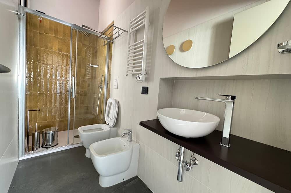 Entire apartment, Vesuvius Palace Aparthotel - Suite Bacco in Ercolano, Vesuvio National Park