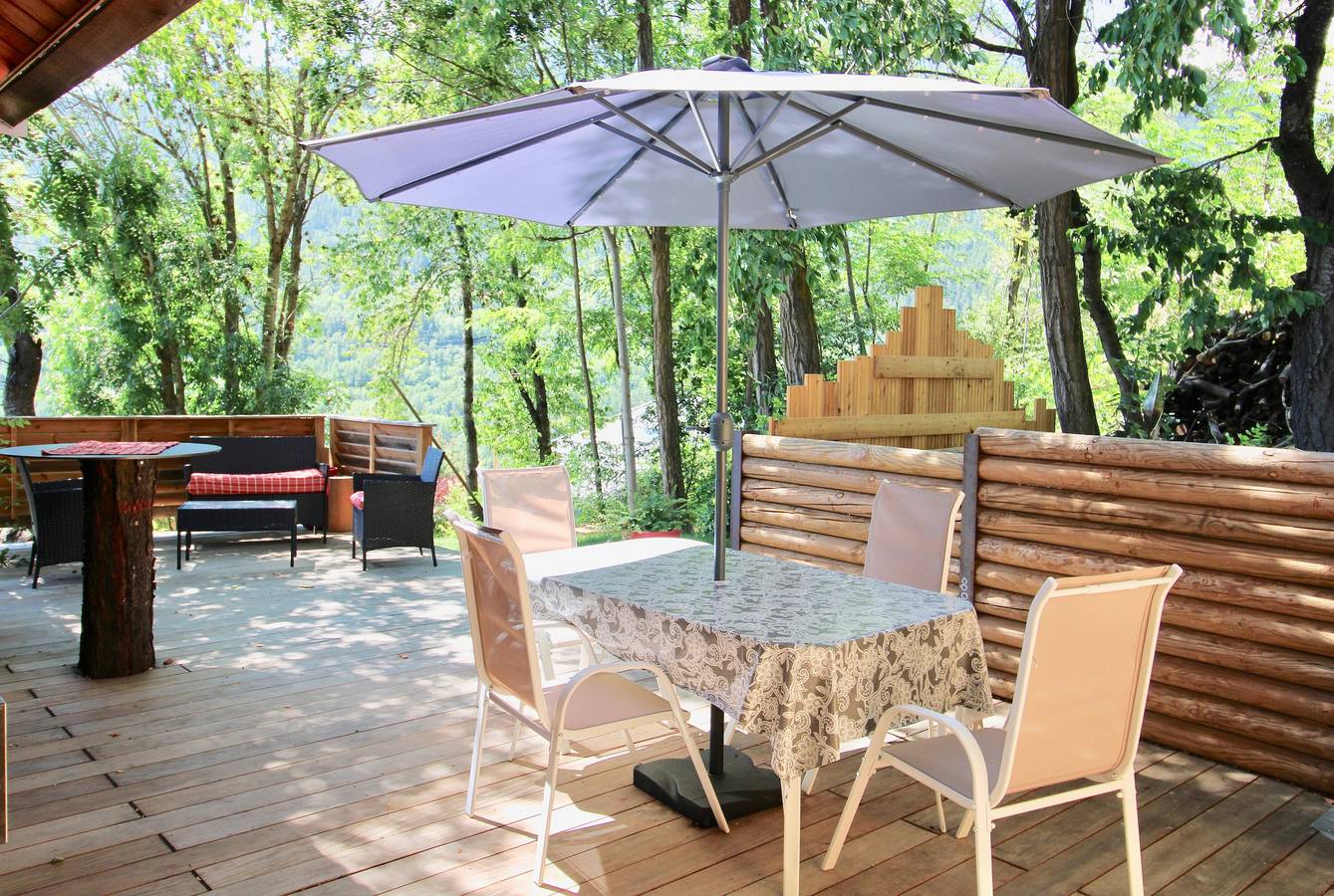 Chalet "Charmant Petit Individuel" con terraza privada y Wi-Fi in Briançon, Serre Chevalier