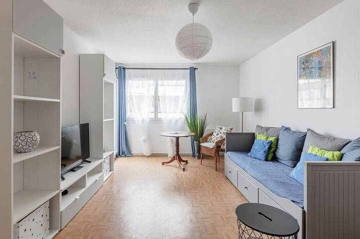Ferienwohnung für 5 Personen, mit Pool und Balkon in Grenoble