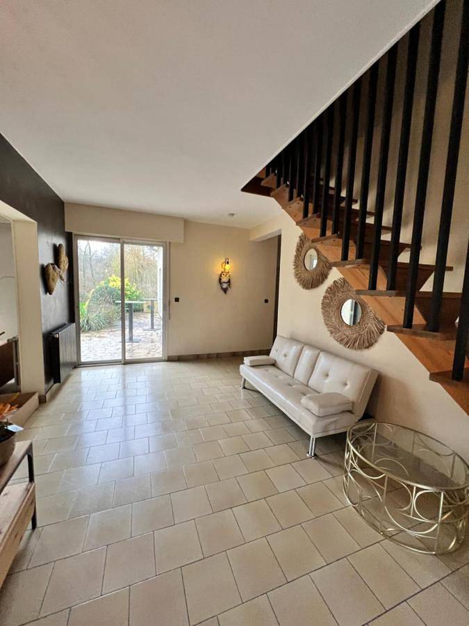 Cottage pour 15 personnes, avec vue ainsi que vue sur le lac et jardin dans Saint-Germain-sur-Bresle