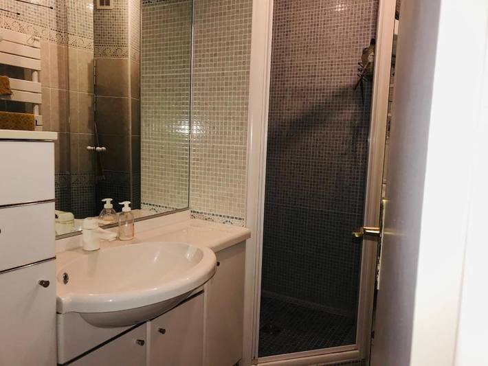 Gîte pour 3 personnes, avec terrasse et vue, animaux acceptés dans Plage Du Capelan Bandol - 2