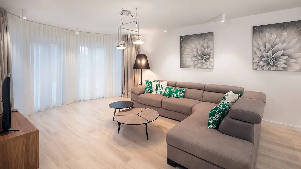 Hel ferieleilighet, Ferienwohnung für 8 Personen (84 m²) in Promajna in Promajna, Makarska Riviera
