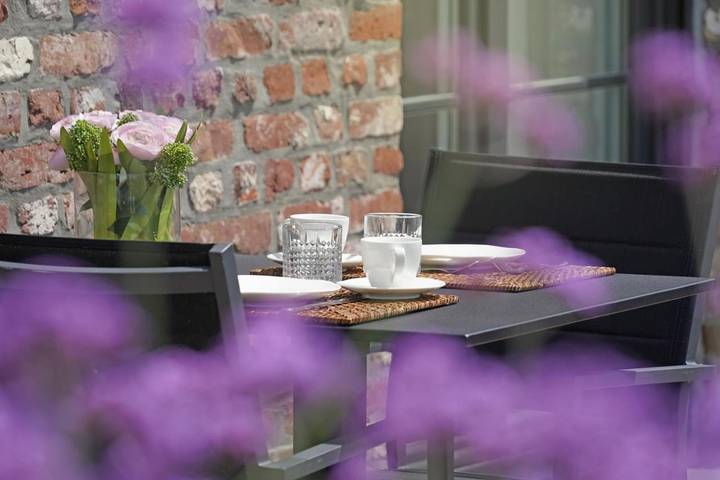 Location de vacances pour 3 personnes, avec jardin et vue à Frasnes-lez-Anvaing - 2