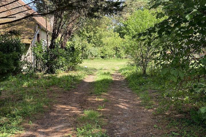 Gîte pour 7 personnes, avec jardin dans Chailly-en-Gâtinais