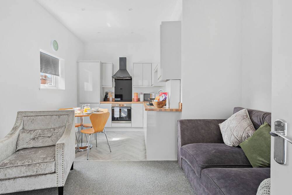 Apartment for 4 People in Worcester, Worcestershire