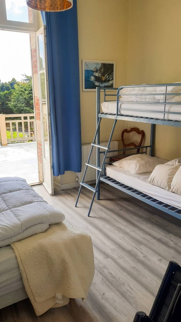Gîte pour 3 personnes, avec Terrasse à Saint-Quay-Portrieux - 4