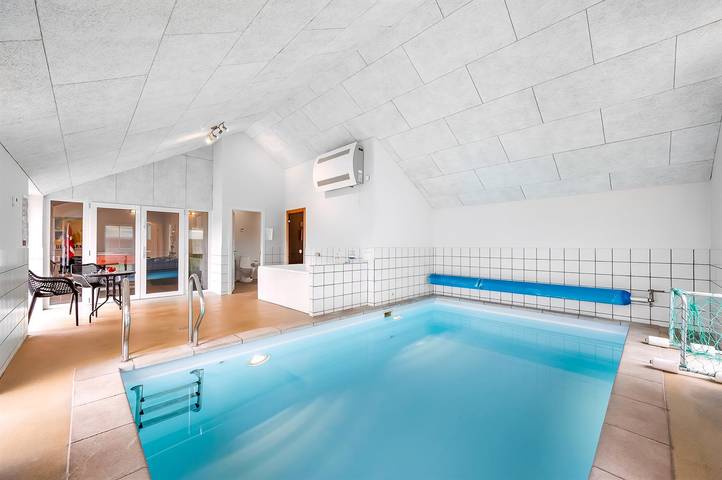 Ferienhaus für 12 Personen, mit Whirlpool und Terrasse sowie Sauna, mit Haustier in Vedersø Klit - 2