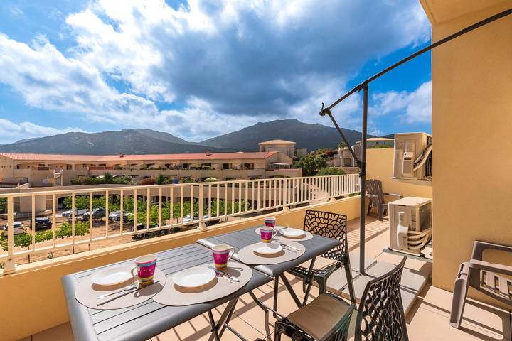 Apartamento de vacaciones para 4 personas, con terraza y vistas - 1