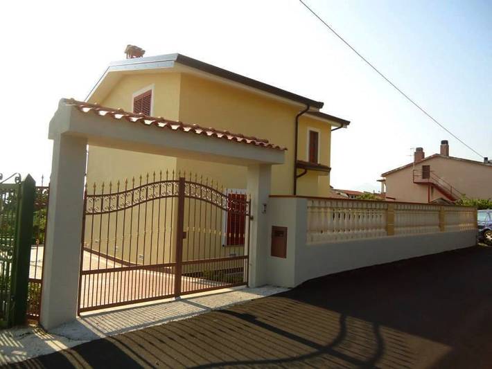 B&b per 4 persone, con panorama e giardino nonché terrazza a Praia a Mare