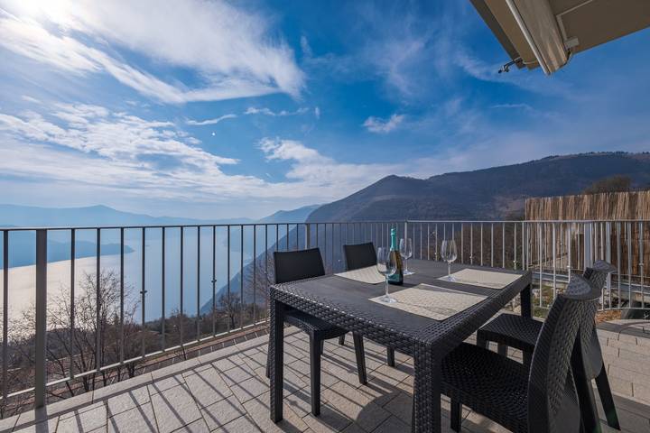 Ferienwohnung für 4 Personen, mit Pool und Seeblick sowie Terrasse, mit Haustier in der Lombardei - 3