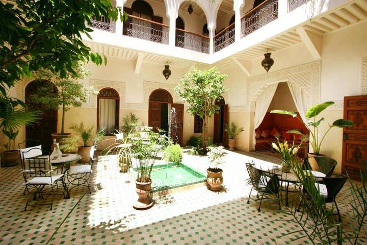 Riad pour 2 personnes, avec terrasse et vue dans Ajarif