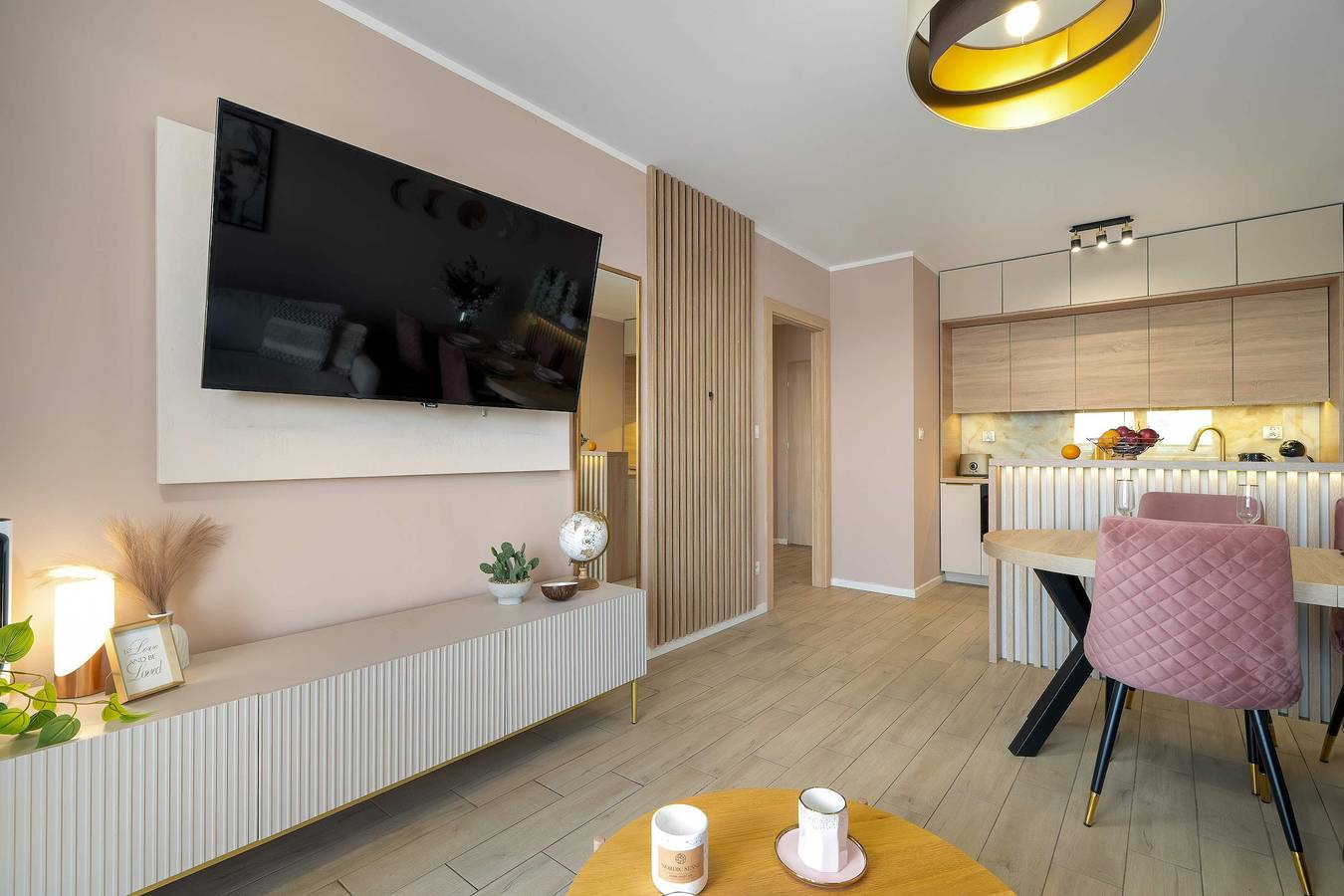 Ganze Wohnung, Modern Apartment with a View | Parking | Balcony in Posen, Großpolen