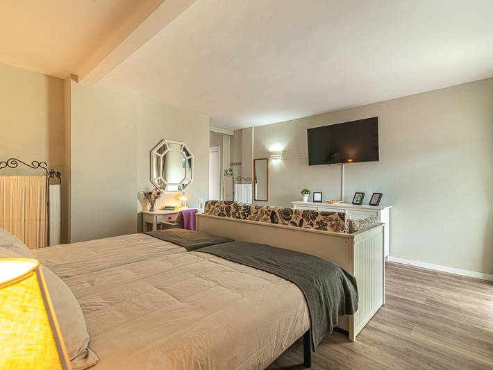 Apartamento entero, Apartamento céntrico en Puerto de la Cruz con piscina comunitaria in Puerto de la Cruz, Tenerife Norte