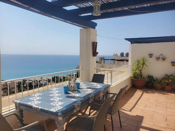 Apartamento de vacaciones para 4 personas, con balcón y piscina - 1