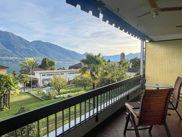 Ferienwohnung für 4 Personen, mit Balkon und Seeblick sowie Ausblick in Minusio - 2