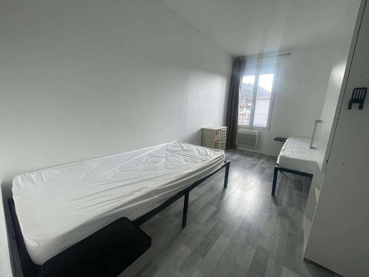 Appartement entier, Apartment in Villard-Bonnot, Isère