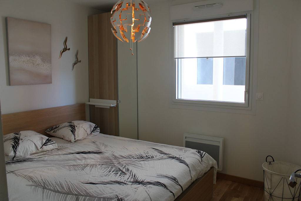 Appartement entier, ‼️Joli T2 plage 50 m, jardinet terrasse privés, fibre, lit fait‼️ in Fréhel, Région de Dinan